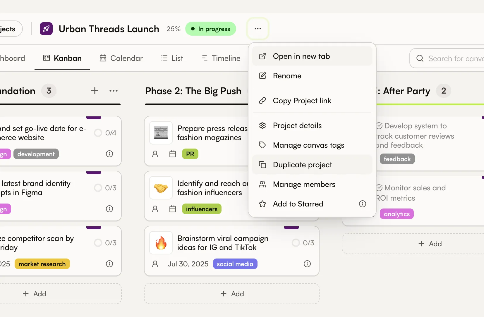 Menu de projeto em inglês com a ação Duplicate project